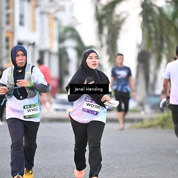 Runner Photo 7691120