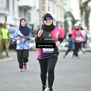 Runner Photo 7691139