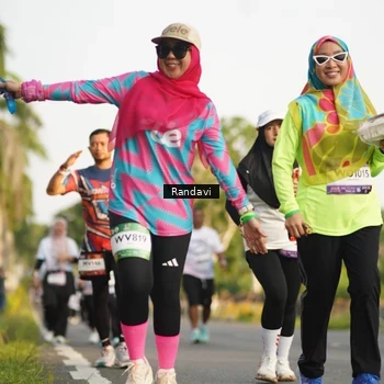 Runner Photo 7691151