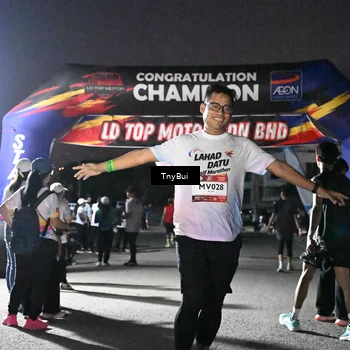 Runner Photo 7691155