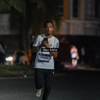 Runner Photo 7691158