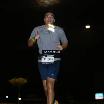 Runner Photo 7691166