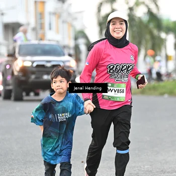 Runner Photo 7691173