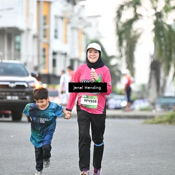 Runner Photo 7691179