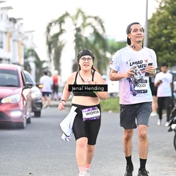 Runner Photo 7691196