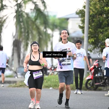 Runner Photo 7691197