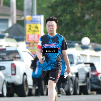 Runner Photo 7691200