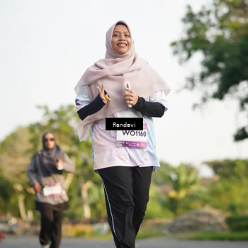 Runner Photo 7691202