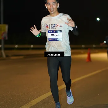 Runner Photo 7691211