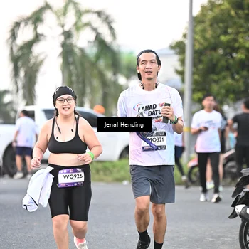 Runner Photo 7691230