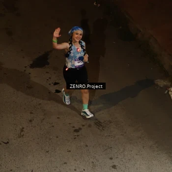 Runner Photo 7691233