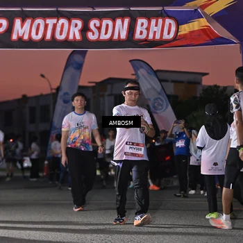 Runner Photo 7691239
