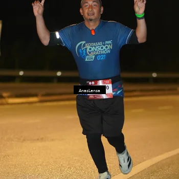 Runner Photo 7691242