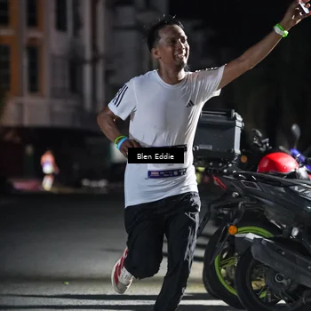 Runner Photo 7691261