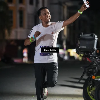 Runner Photo 7691264