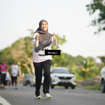 Runner Photo 7691276