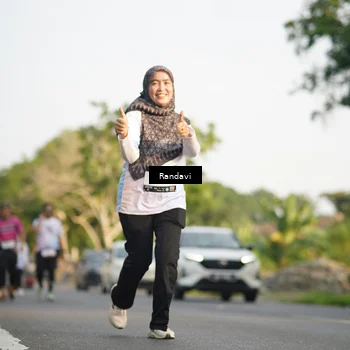 Runner Photo 7691291