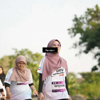 Runner Photo 7691294
