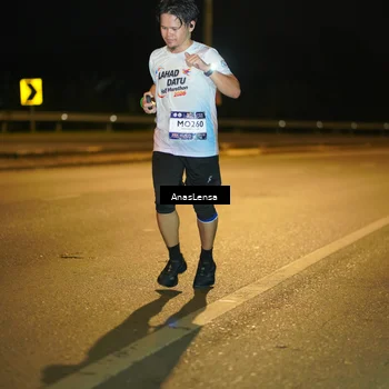 Runner Photo 7691310
