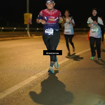 Runner Photo 7691326