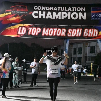 Runner Photo 7691341