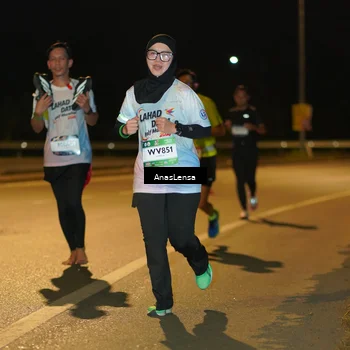 Runner Photo 7691354