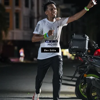 Runner Photo 7691355