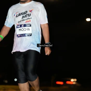 Runner Photo 7691373
