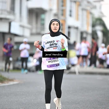Runner Photo 7691380