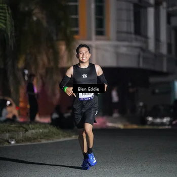 Runner Photo 7691399