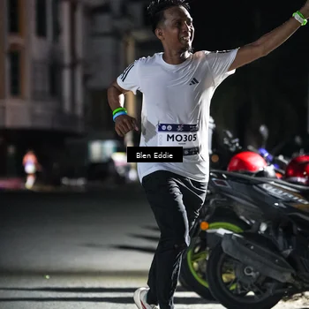 Runner Photo 7691400