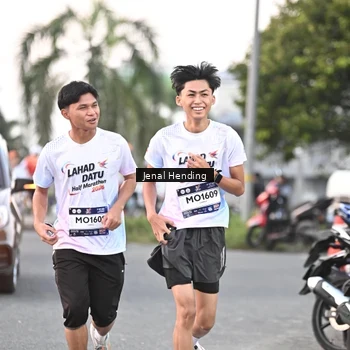 Runner Photo 7691425