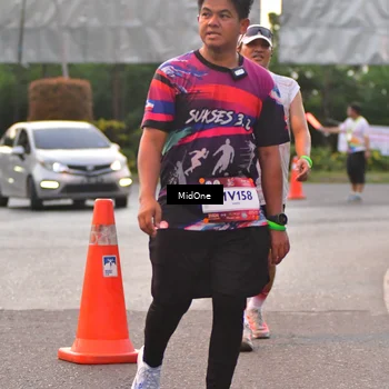 Runner Photo 7691436