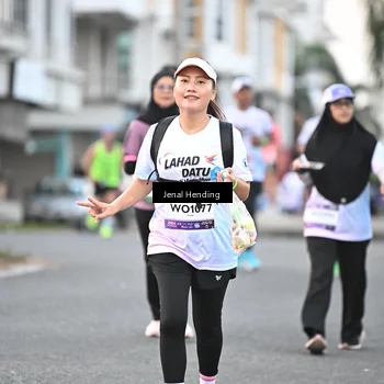 Runner Photo 7691442