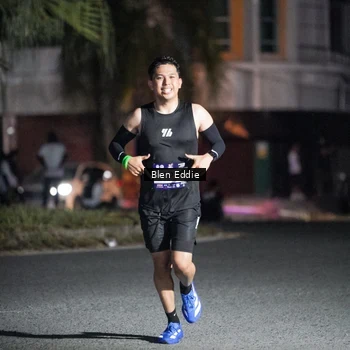 Runner Photo 7691467