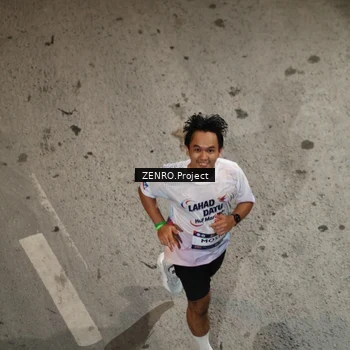Runner Photo 7691479