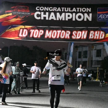 Runner Photo 7691482