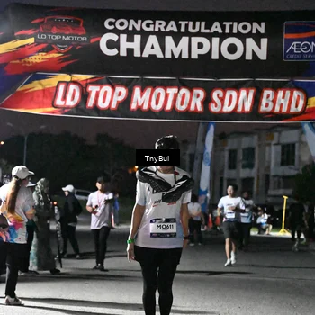 Runner Photo 7691491