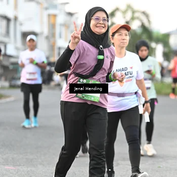 Runner Photo 7691502