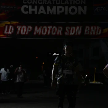 Runner Photo 7691540