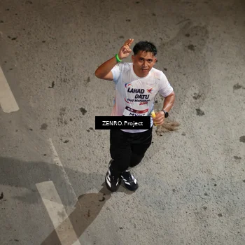 Runner Photo 7691547
