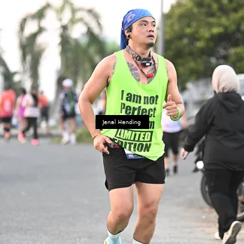 Runner Photo 7691562