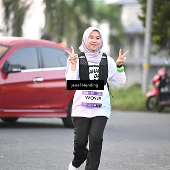 Runner Photo 7691576