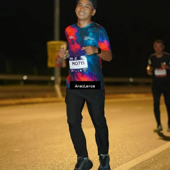 Runner Photo 7691587