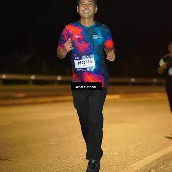 Runner Photo 7691595