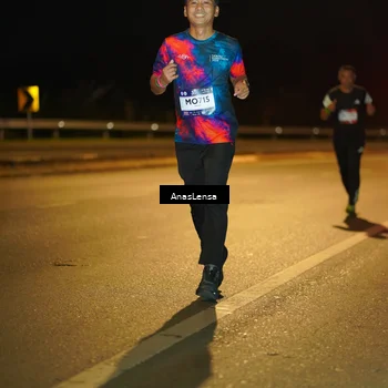 Runner Photo 7691596