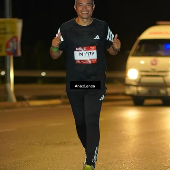 Runner Photo 7691600