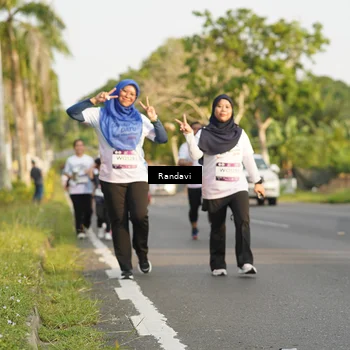Runner Photo 7691616