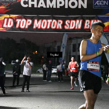 Runner Photo 7691621