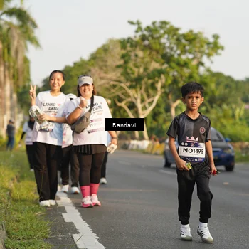 Runner Photo 7691625